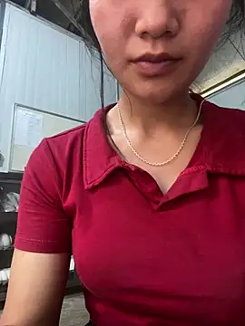 Snapshot of Elisa-a chatting on 04-02-26, 09:40 Elisa-a online show from 04-02-26, 09:40