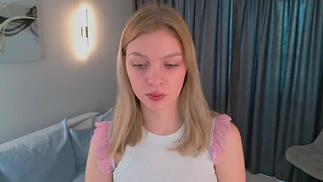 PatriciaaReed online show from 04-25-26, 08:06