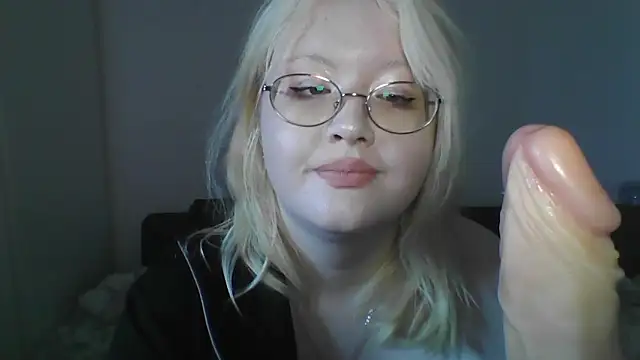 Elayne Sweet online show from 04-22-26, 06:05