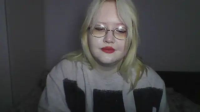 Elayne Sweet online show from 05-16-26, 06:10