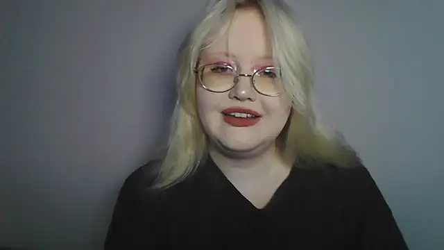 Snapshot of Elayne_Sweet chatting on 06-24-26, 06:01 Elayne Sweet online show from 06-24-26, 06:01