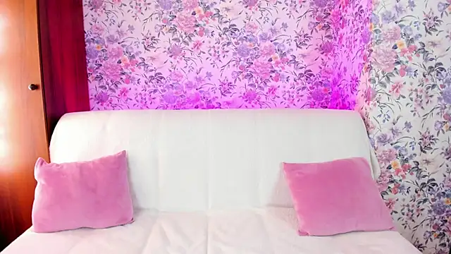 MissAlison   online show from 06-29-26, 04:30