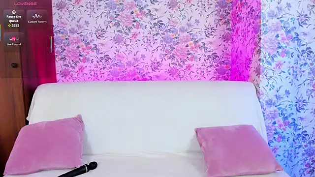 MissAlison   online show from 07-06-26, 05:59