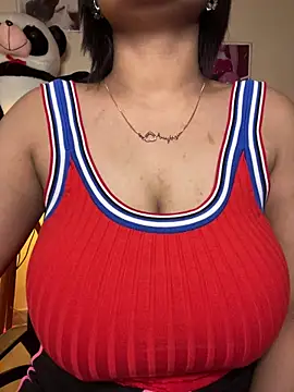 Snapshot of dilsheen_kaur_live chatting on 04-25-26, 11:35 dilsheen kaur live online show from 04-25-26, 11:35