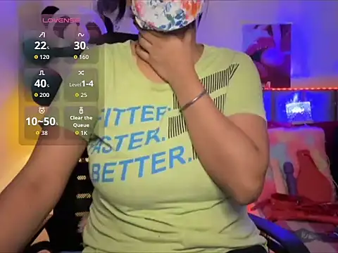Snapshot of dilsheen_kaur_live chatting on 05-08-26, 07:25 dilsheen kaur live online show from 05-08-26, 07:25