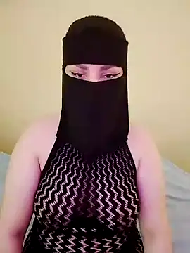 Queen Lola online show from 05-15-26, 02:46