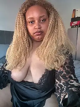 zahiraax online show from 04-07-26, 03:45