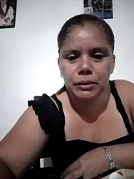 Snapshot of Zafiro_MD chatting on 04-06-26, 11:22 Zafiro MD online show from 04-06-26, 11:22
