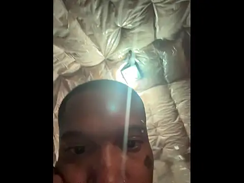 Snapshot of JRNBLU44 chatting on 06-29-26, 06:30 JRNBLU44 online show from 06-29-26, 06:30