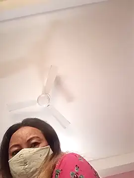 Bristy BigBoobs online show from 04-03-26, 08:34