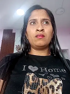 Snapshot of SofiaMendez1_ chatting on 05-19-26, 04:02 SofiaMendez1 online show from 05-19-26, 04:02