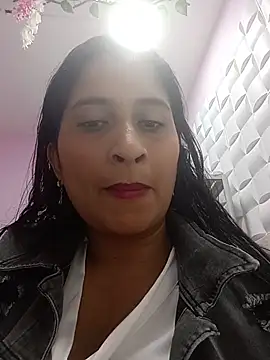 Snapshot of SofiaMendez1_ chatting on 05-23-26, 04:11 SofiaMendez1 online show from 05-23-26, 04:11