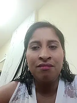 Snapshot of SofiaMendez1_ chatting on 06-27-26, 04:01 SofiaMendez1 online show from 06-27-26, 04:01