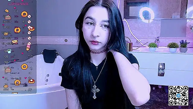 Snapshot of MelissaSparrow chatting on 05-04-26, 01:23 MelissaSparrow online show from 05-04-26, 01:23