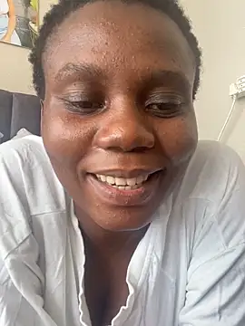 Snapshot of Siwe30 chatting on 05-17-26, 10:00 Siwe30 online show from 05-17-26, 10:00