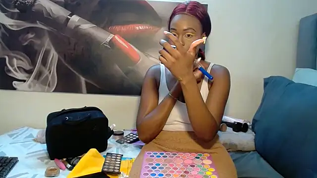 Snapshot of Lola-77 chatting on 05-07-26, 06:41 Lola-77 online show from 05-07-26, 06:41