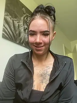 zoeelinks online show from 04-14-26, 10:10