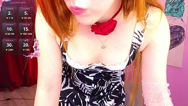 Snapshot of EvaBellea chatting on 06-07-26, 01:04 EvaBellea online show from 06-07-26, 01:04
