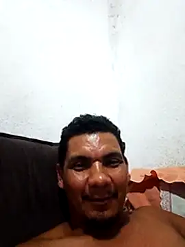 Cristiantx0909 online show from 05-01-26, 04:39