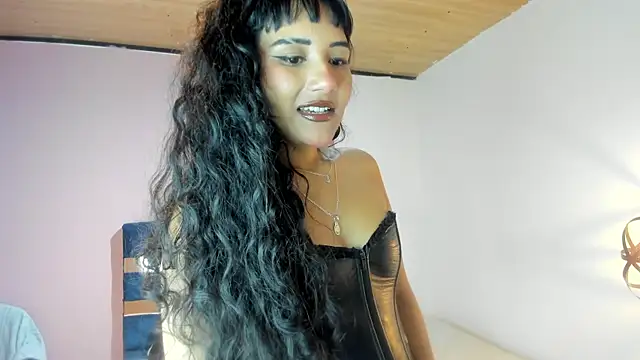 Hanna Clark   online show from 07-24-26, 12:36