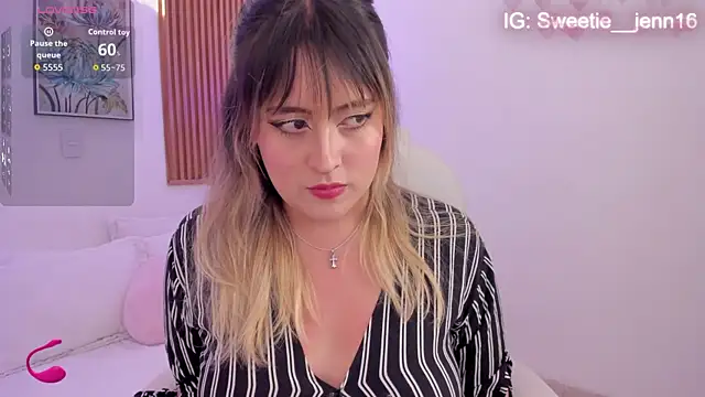 Snapshot of jenny_Dream_ chatting on 05-30-26, 05:26 jenny Dream online show from 05-30-26, 05:26