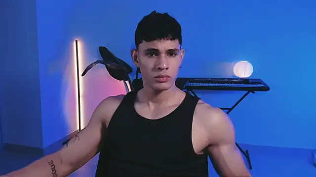 Massimo Rinaldi online show from 04-22-26, 04:37