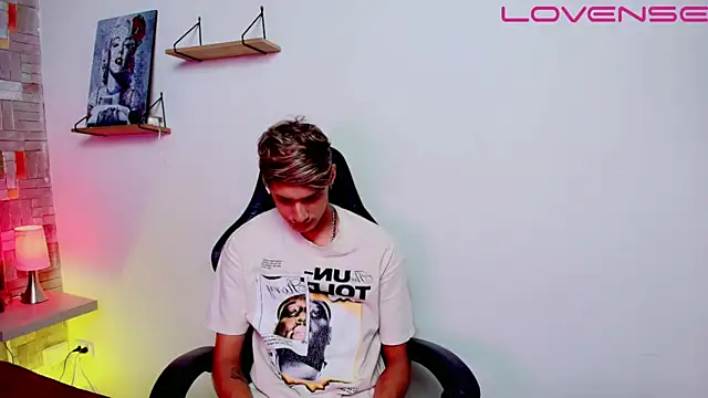 Snapshot of flaquito___ chatting on 04-10-26, 08:24 flaquito online show from 04-10-26, 08:24