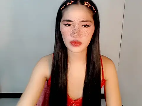 Snapshot of urasiankylie chatting on 04-28-26, 01:49 urasiankylie online show from 04-28-26, 01:49