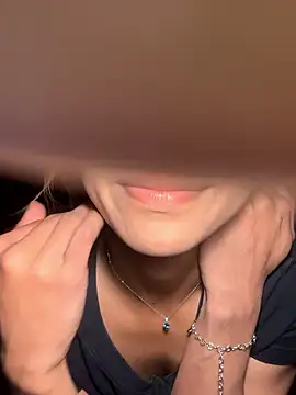 latinacaro- online show from 04-21-26, 10:34