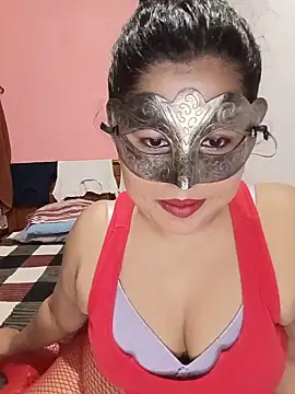 Maskedcurves online show from 06-22-26, 01:19