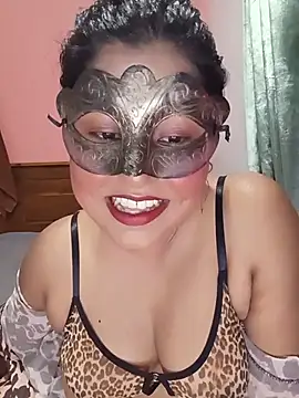 Maskedcurves online show from 07-19-26, 03:16