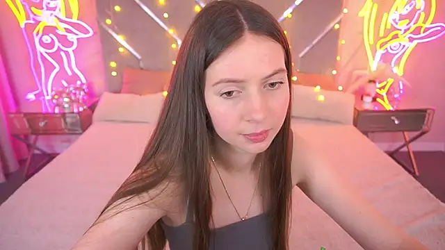 Snapshot of BabyLumi chatting on 05-18-26, 12:55 BabyLumi online show from 05-18-26, 12:55