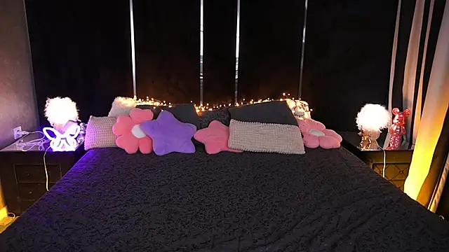 BabyLumi online show from 06-18-26, 01:26
