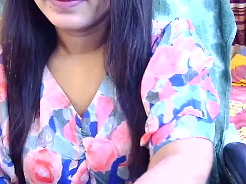 Snapshot of Noor_Zarin chatting on 06-05-26, 06:02 Noor Zarin online show from 06-05-26, 06:02
