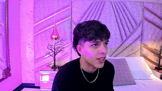 DamiaanXx online show from 04-19-26, 01:21