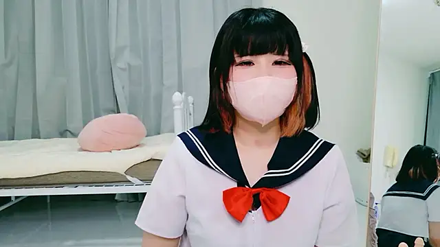 RAIMU CHAN online show from 04-05-26, 02:47