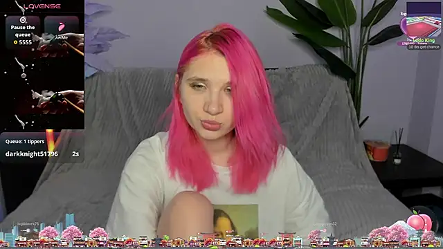 Snapshot of Kitty_Blondie chatting on 04-16-26, 09:39 Kitty Blondie online show from 04-16-26, 09:39
