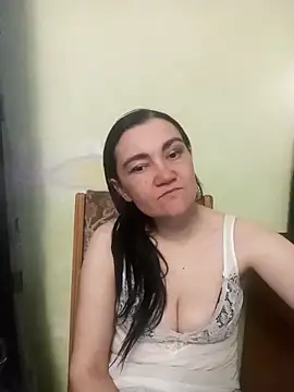 Snapshot of AlissaSecret chatting on 04-27-26, 05:00 AlissaSecret online show from 04-27-26, 05:00