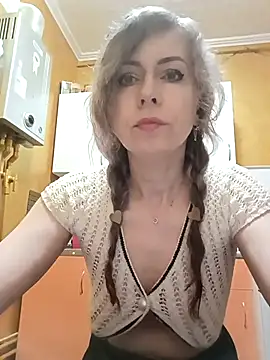 TaynaSecret online show from 05-13-26, 08:16