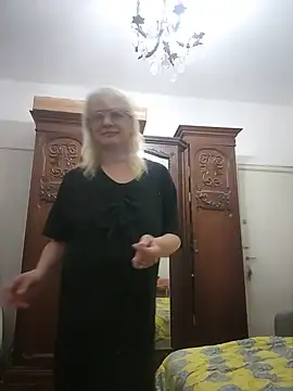 Snapshot of MatureElegantWidow chatting on 06-18-26, 11:42 MatureElegantWidow online show from 06-18-26, 11:42