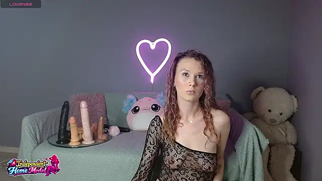 Bea doll online show from 05-20-26, 01:45