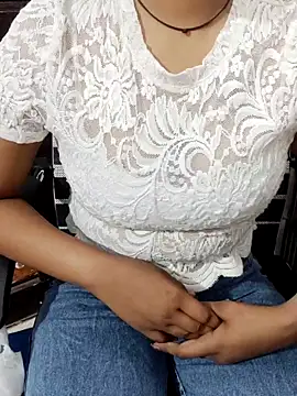 SWEETI HORNY50 online show from 04-06-26, 01:34