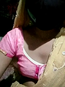 Saloni sexe online show from 07-15-26, 05:18