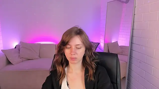 MeganClapp online show from 05-11-26, 05:13