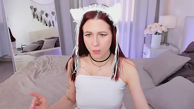 Sonya Miler online show from 04-28-26, 05:23