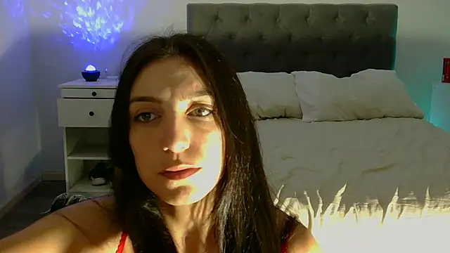 petitebelu online show from 05-04-26, 11:45