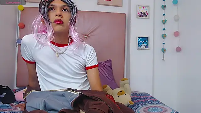 Snapshot of Aleja_Scoott_ chatting on 04-03-26, 11:36 Aleja Scoott online show from 04-03-26, 11:36