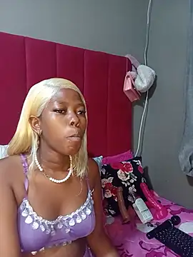 PinkyxGodess online show from 06-19-26, 07:39