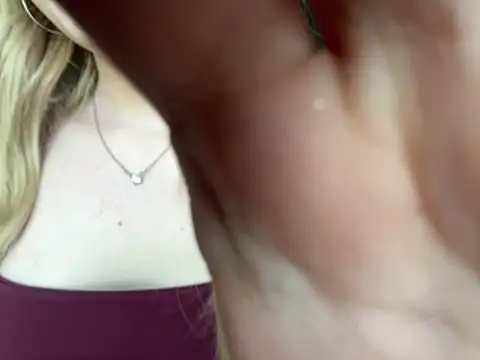 kirtova  online show from 05-05-26, 11:07