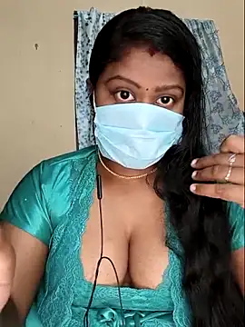 Romantic Woman online show from 04-23-26, 12:56